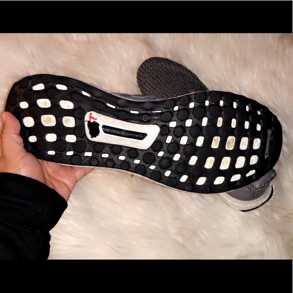 ADIDAS Ultraboost 4.0 Gray Running Sneaker - Picture 7 of 7